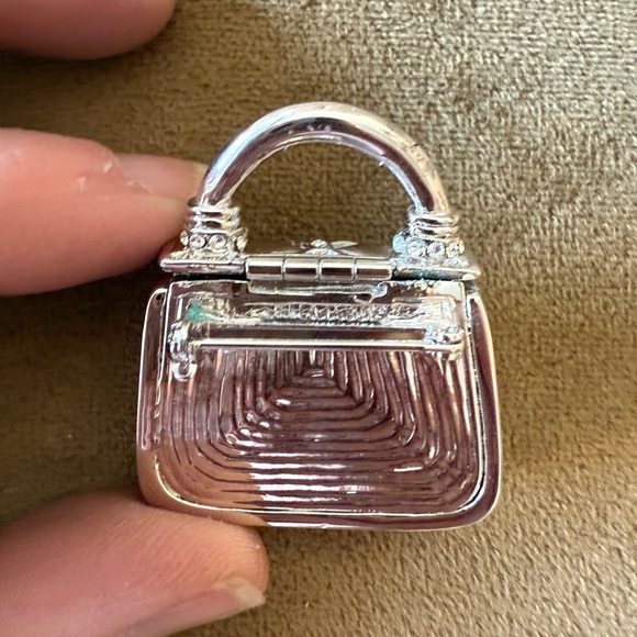 St John Vintage Silver Toned/Rhinestone Quilted Purse Brooch Very Good Condition - Picture 3 of 8